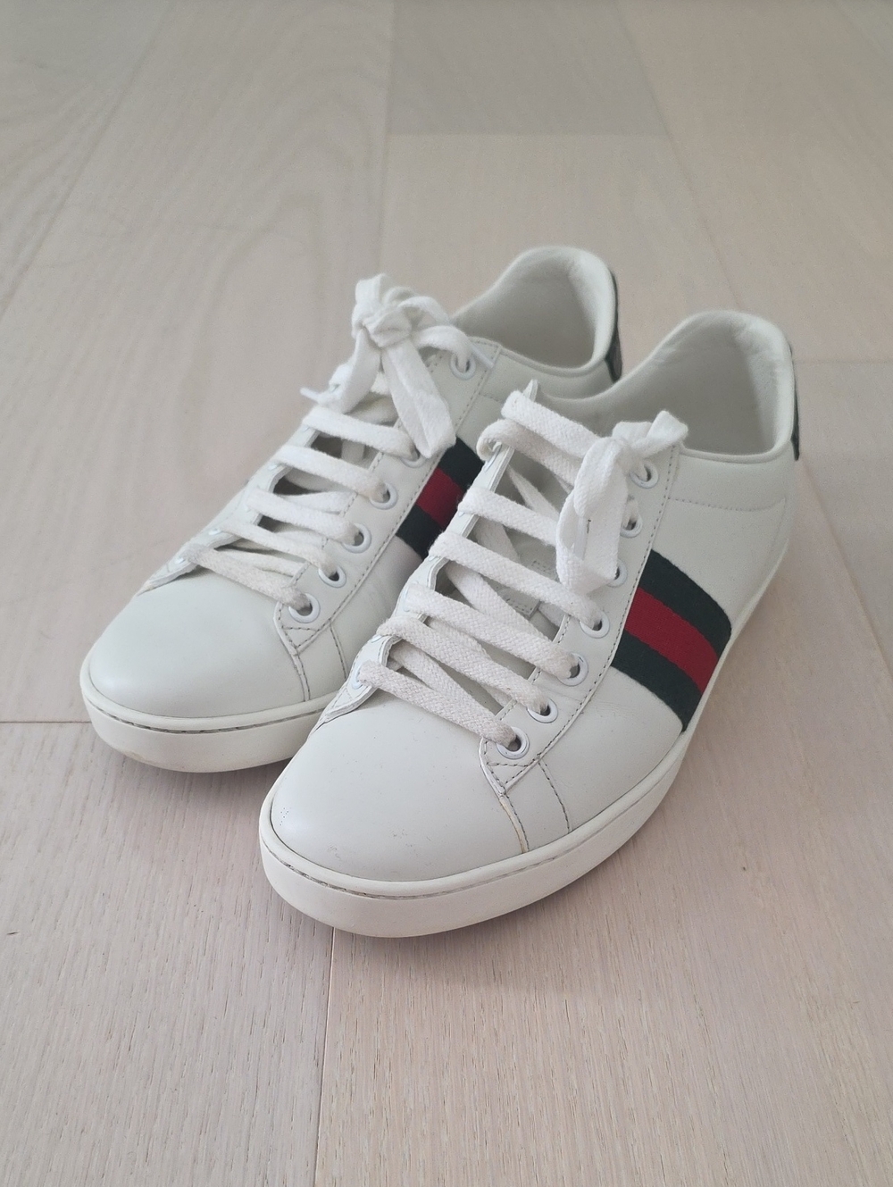100% Gucci Ace Sneakers Sz 37.5
